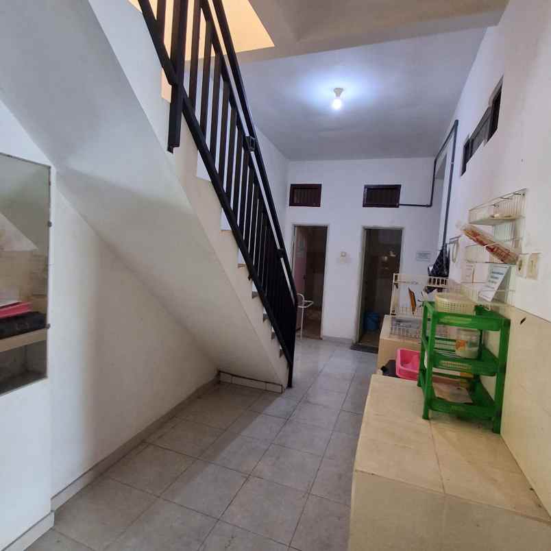 dijual rumah jalan jaksa agung suprapto