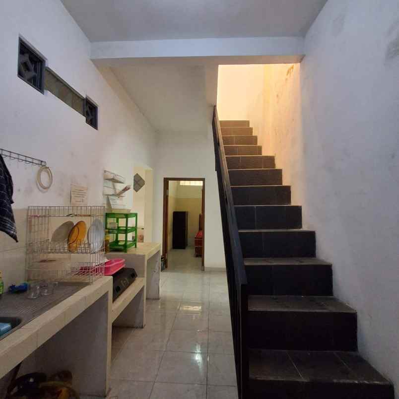 dijual rumah jalan jaksa agung suprapto
