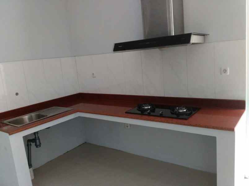 dijual rumah jalan kebon jahe ii