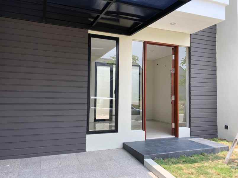 dijual rumah jalan north west hill