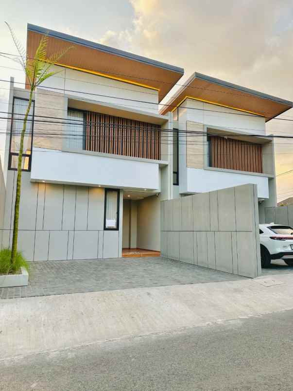 dijual rumah jalan palagan ngaglik