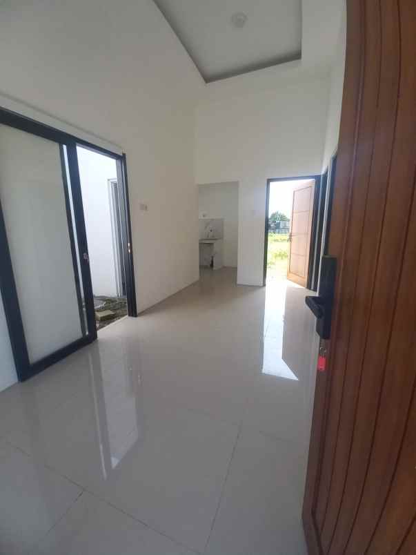dijual rumah jalan raya kalimurni cilebut
