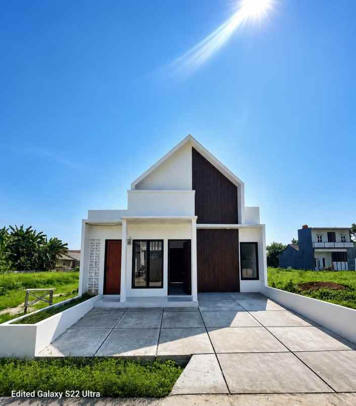 dijual rumah jalan raya kalimurni cilebut