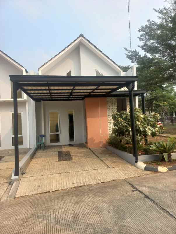 dijual rumah jalan raya kalisuren