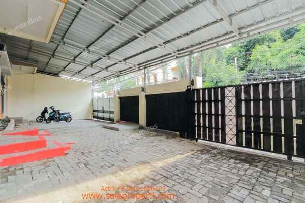 dijual rumah jalan siaga