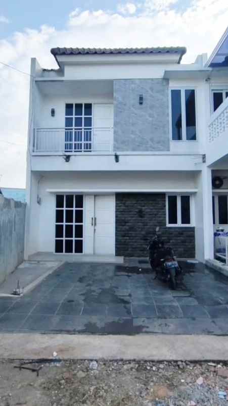 dijual rumah jatibening