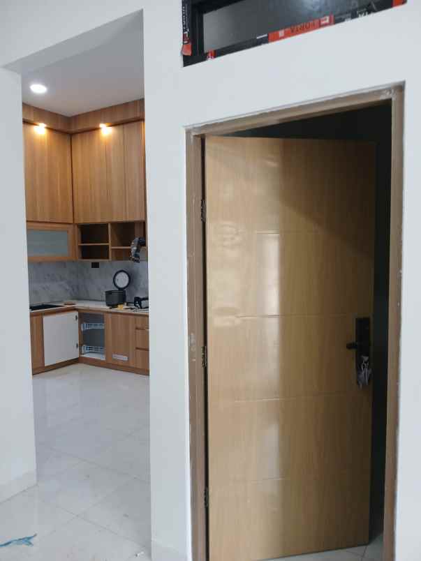 dijual rumah jl cijambe