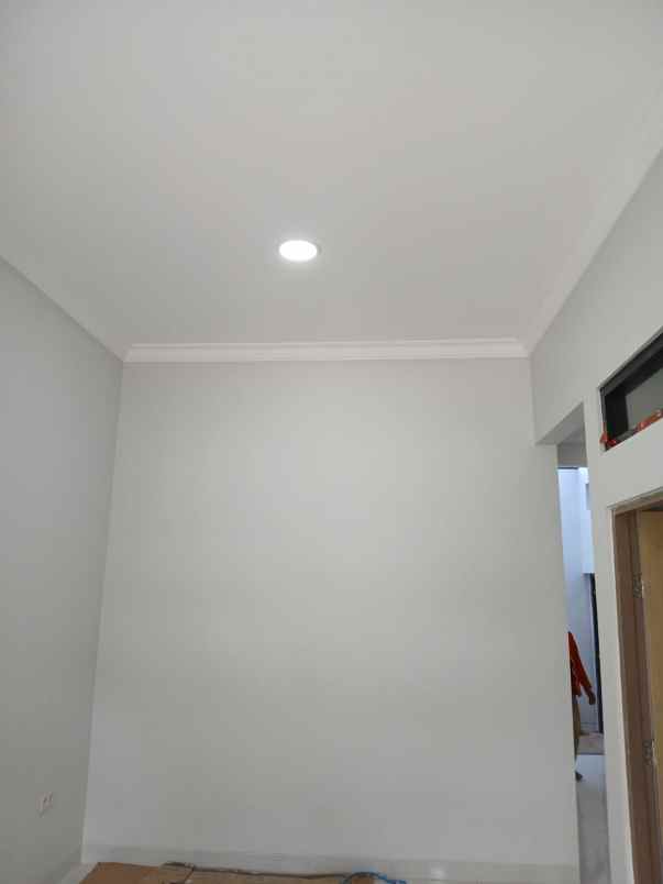 dijual rumah jl cijambe