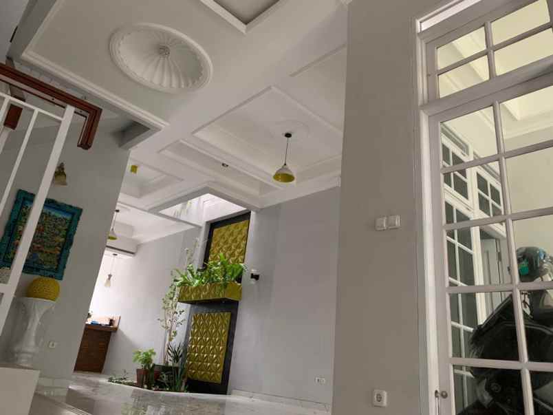 dijual rumah jl cinere raya cinere