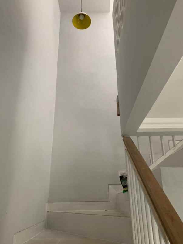 dijual rumah jl cinere raya cinere