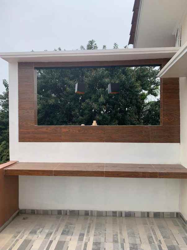 dijual rumah jl cinere raya cinere