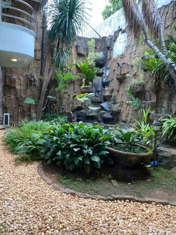 dijual rumah jl cinere raya cinere depok