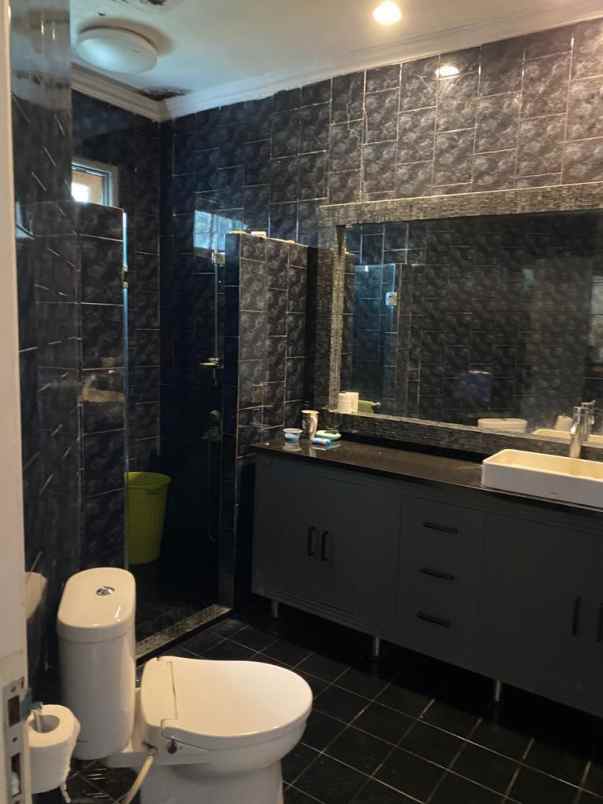 dijual rumah jl cinere raya cinere depok