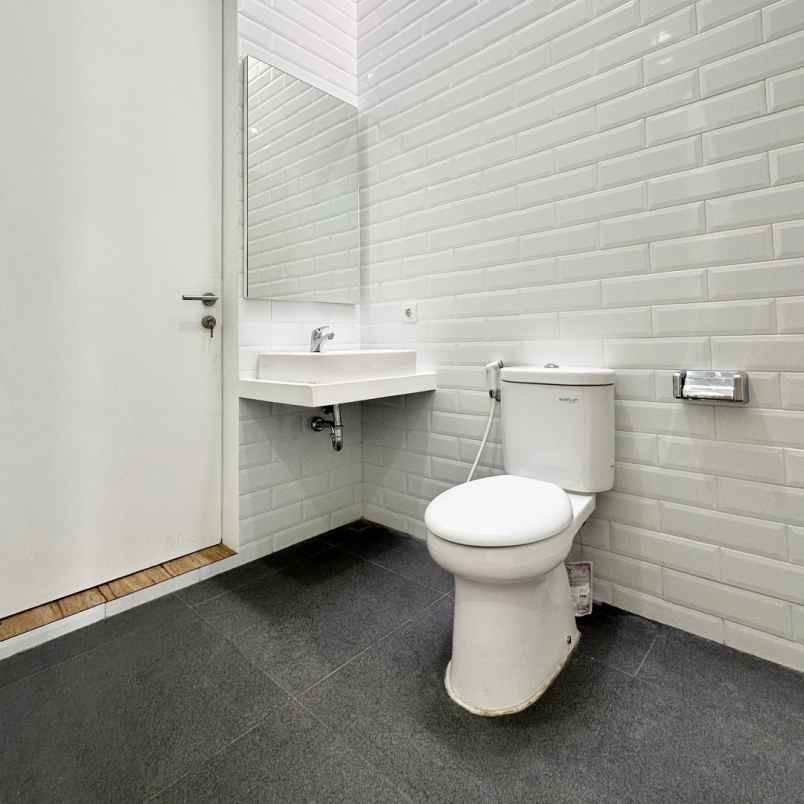 dijual rumah jl cirendeu indah iii rt 4