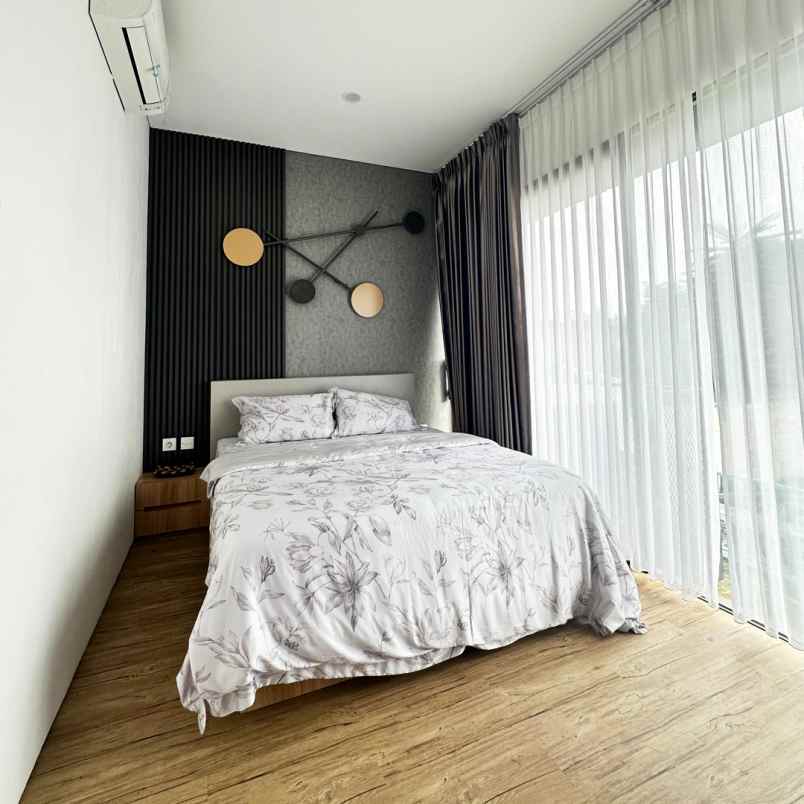 dijual rumah jl cirendeu indah iii rt 4