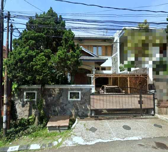 dijual rumah jl dago asri