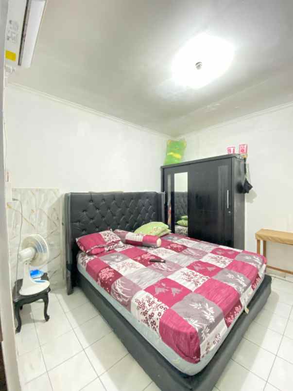 dijual rumah jl dakota perum tni au