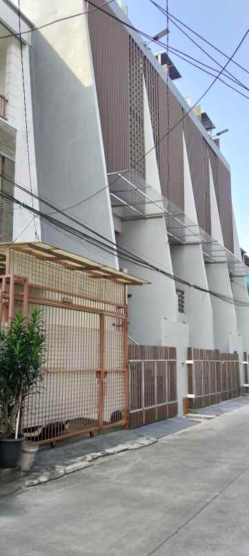 dijual rumah jl hadiah utama ii f no