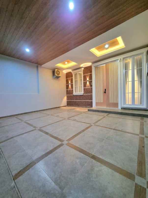 dijual rumah jl jagakarsa jakarta selatan