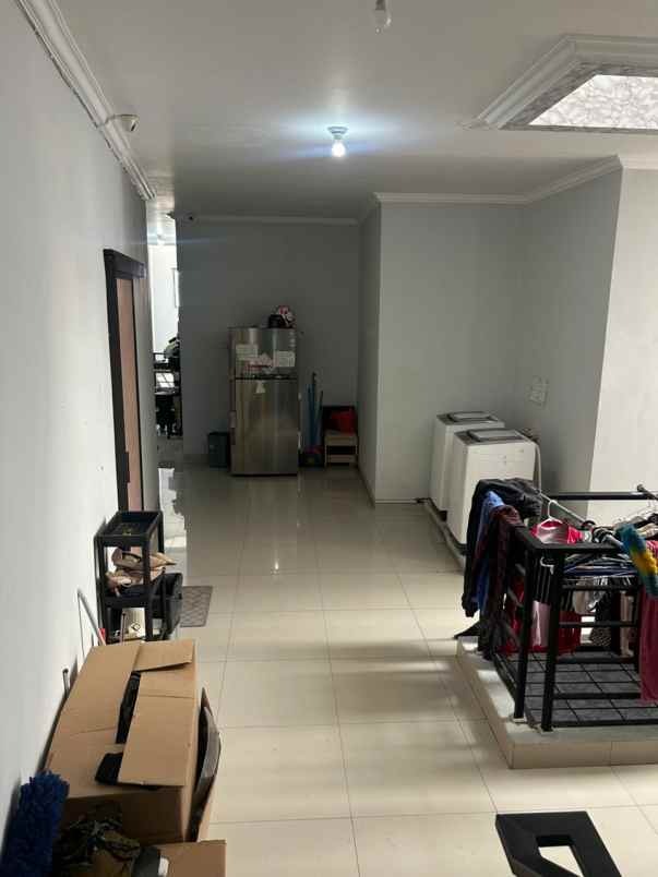 dijual rumah jl kartini sawah besar