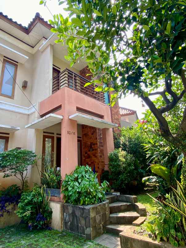 dijual rumah jl kintamani raya