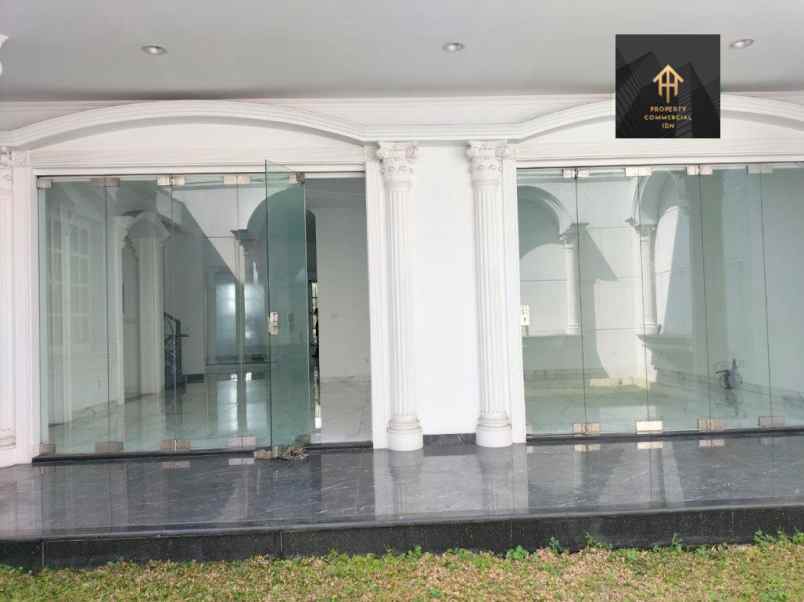 dijual rumah jl komplek batununggal indah
