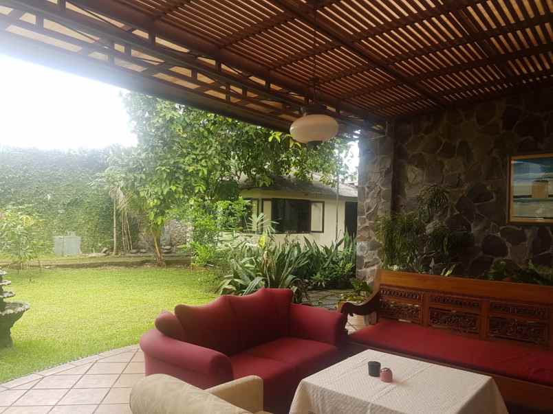 dijual rumah jl limo cinere depok jawa