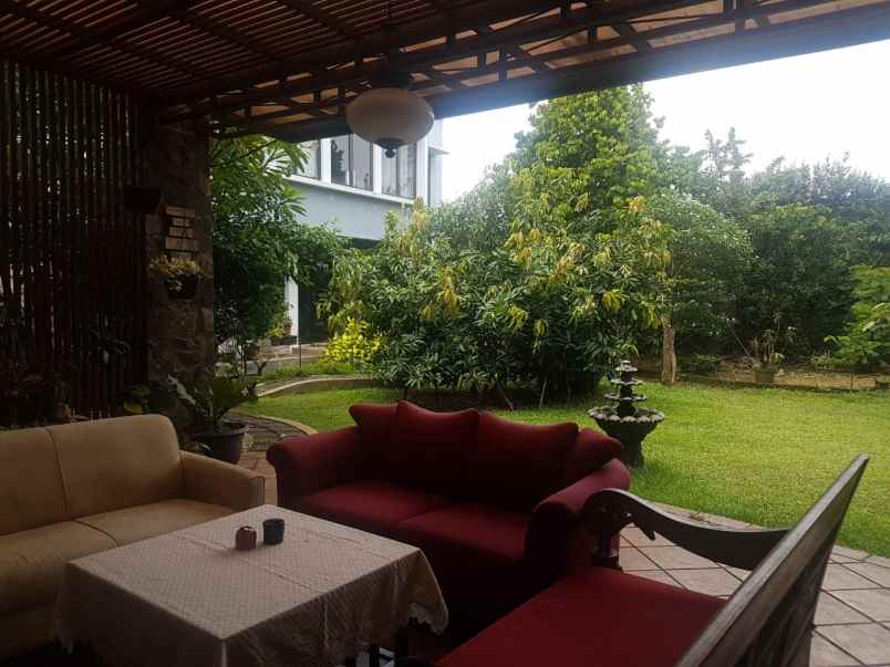 dijual rumah jl limo cinere depok jawa