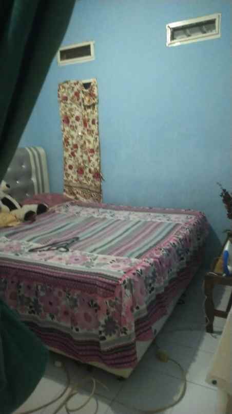 dijual rumah jl muhajirin