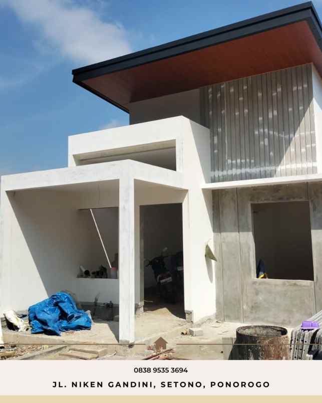 dijual rumah jl niken gandini kelurahan