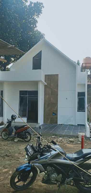 dijual rumah jl pabuaran jatirangon