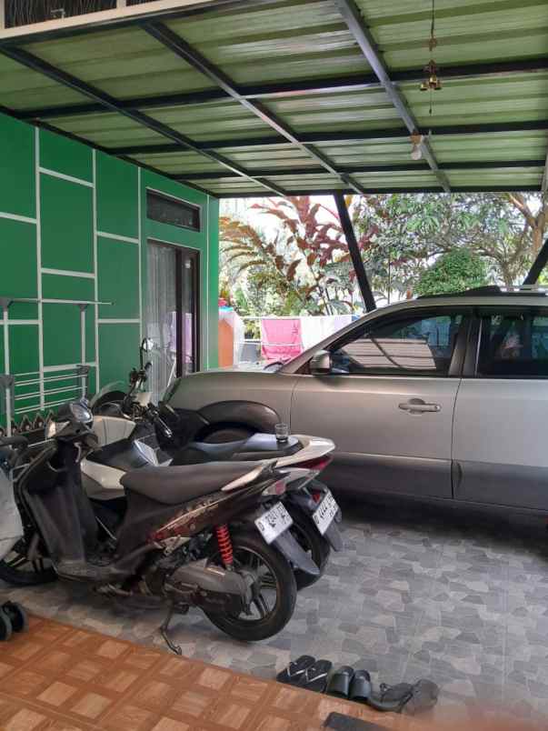 dijual rumah jl pasiluhur padasuka