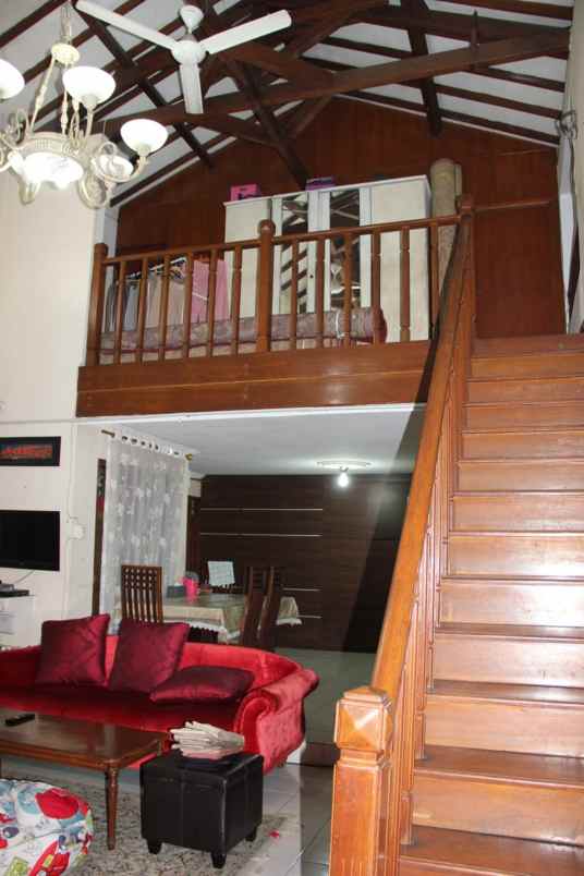 dijual rumah jl permata hijau grogol