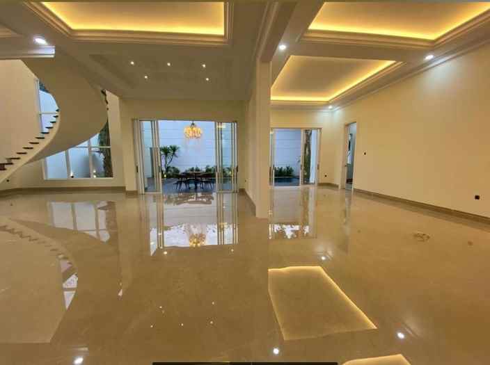 dijual rumah jl pinang emas xii pd