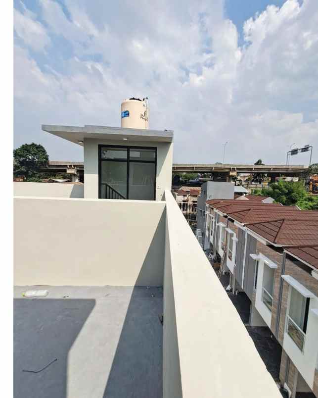 dijual rumah jl pondok labu cilandak