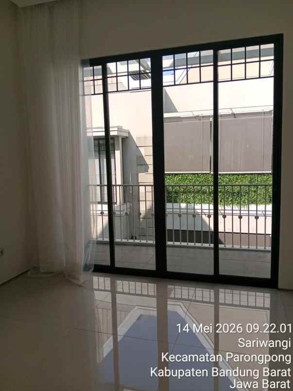dijual rumah jl setraduta parongpong