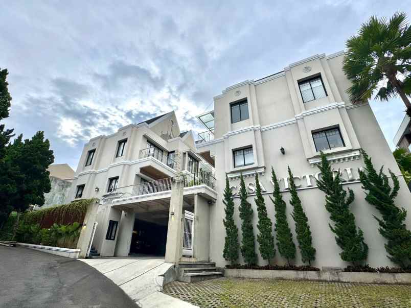 dijual rumah jl setraduta parongpong