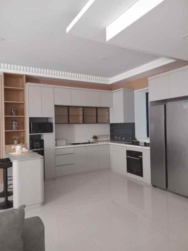 dijual rumah jl setraduta parongpong