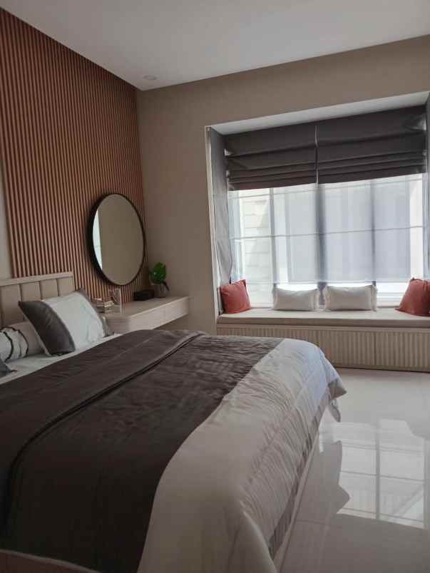 dijual rumah jl setraduta parongpong