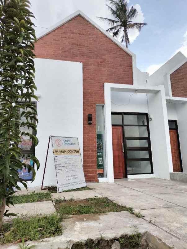 dijual rumah jl stasiun timur rt 003 rw