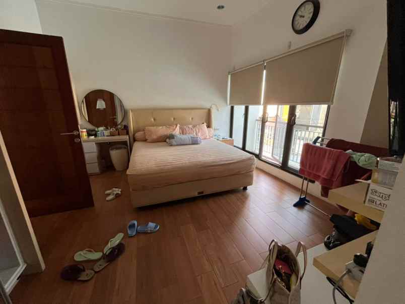 dijual rumah jl sumagung kelapa gading
