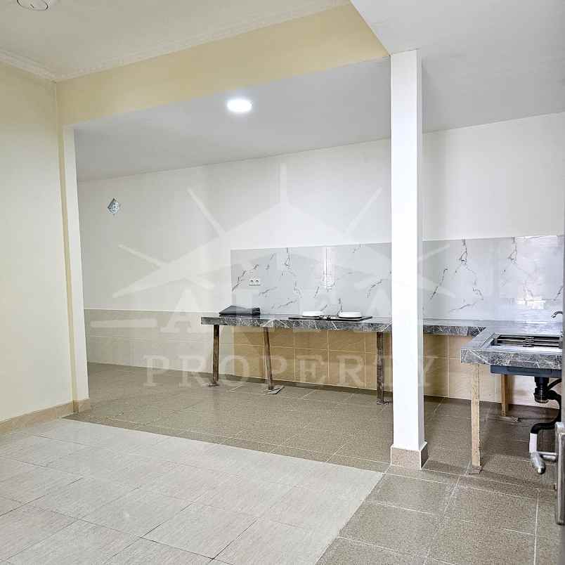 dijual rumah jl sungai raya dalam komp