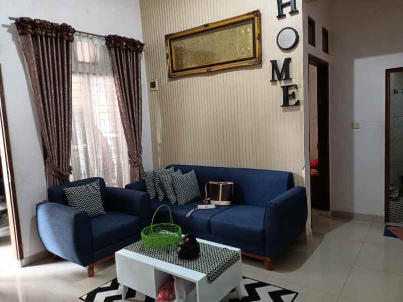 dijual rumah jl terusan pembangunan