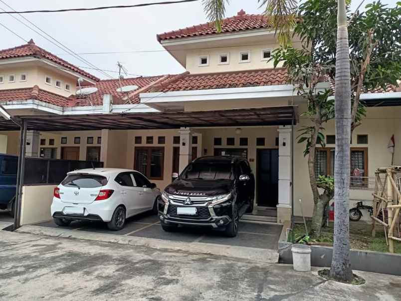 dijual rumah jl terusan pembangunan