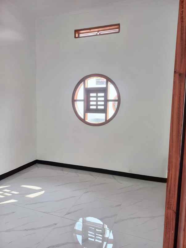 dijual rumah jln bojongwaru rancamulya