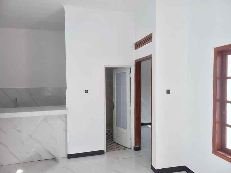 dijual rumah jln bojongwaru rancamulya