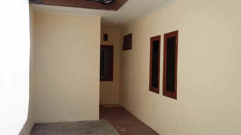 dijual rumah jln larangan indah raya
