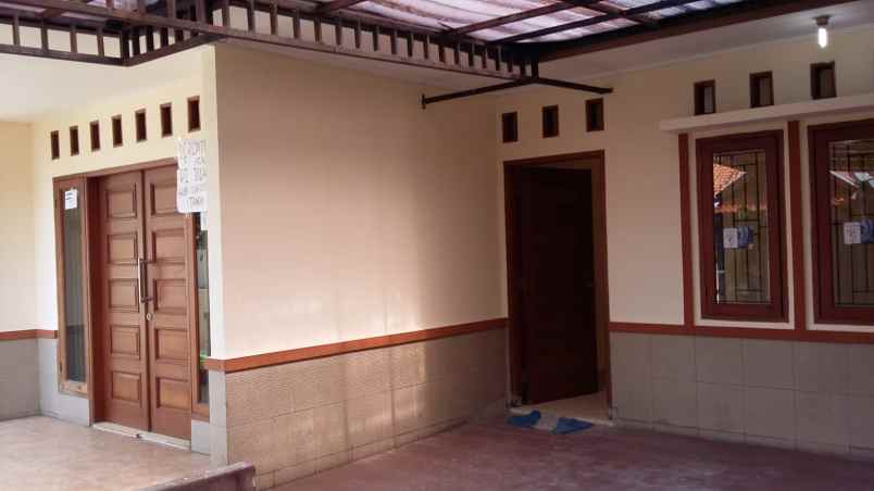 dijual rumah jln larangan indah raya