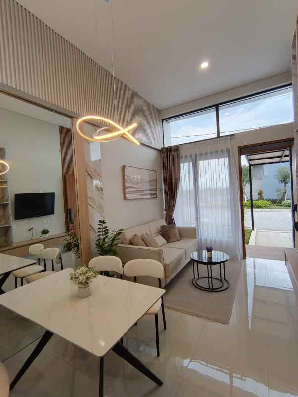 dijual rumah jln mayang tegalluar