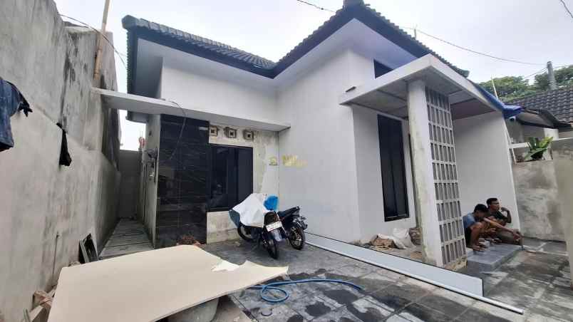 dijual rumah kalasan